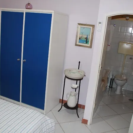 Vecchia Suppenna Oda ve Kahvaltı